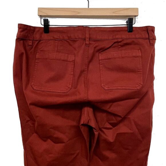 New Torrid Burnt Orange Crop Pants - See Measurements - Picture 5 of 5